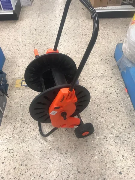 Carrito p/manguera de jardin pabovi