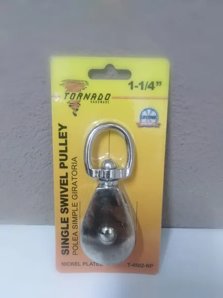 Polea metal 1-1/4" tornado